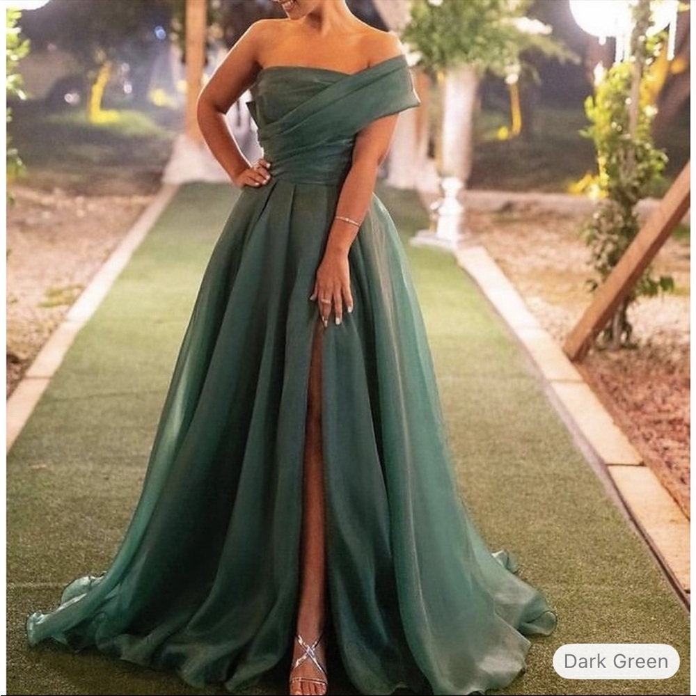 NWT Off-Shoulder Dark Green Evening Gown